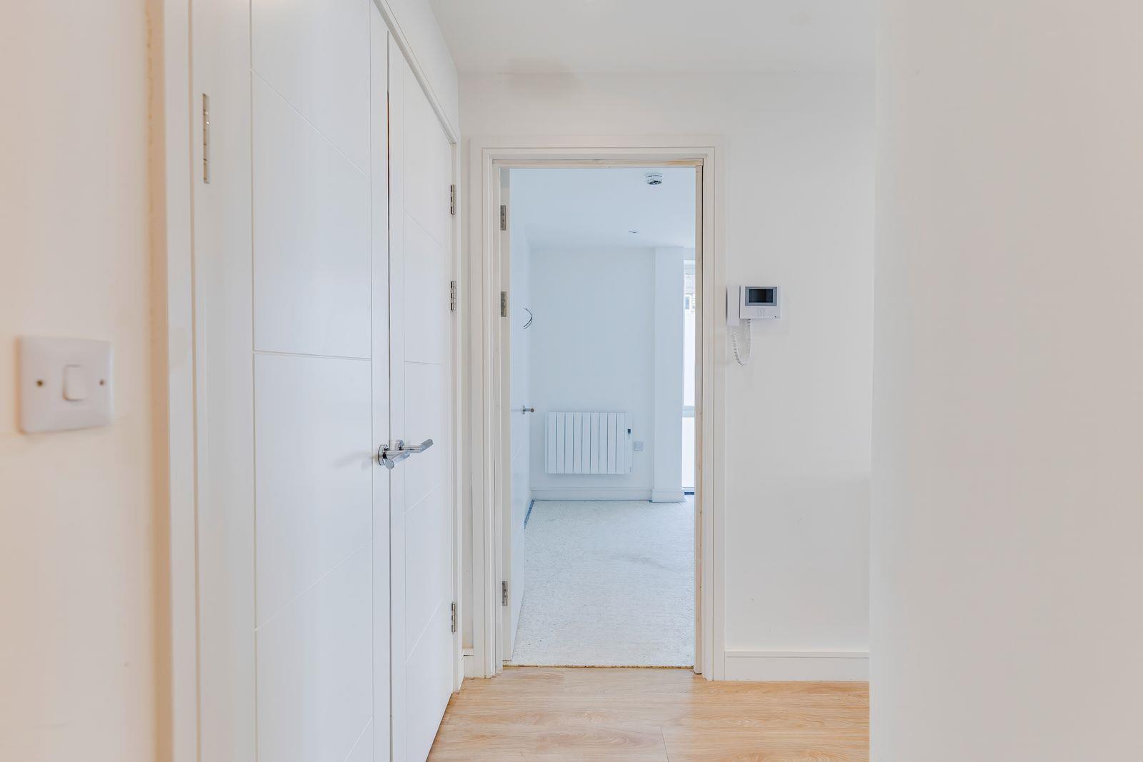 Apartment 4, Windsor Gardens, 56A Windsor Road, Penarth, CF64 1JJ